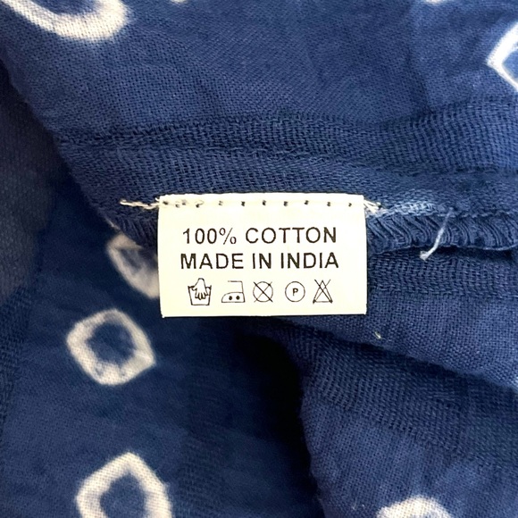 EUC L Blue Lightweight Boho Top - Picture 6 of 6